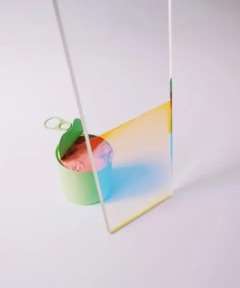 We use 5 MM Thick Glass